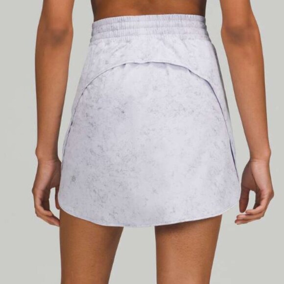 Lululemon Hotty Hot High-Rise Skirt Gravel Dust Pastel Blue Multi / Pastel - Picture 6 of 6